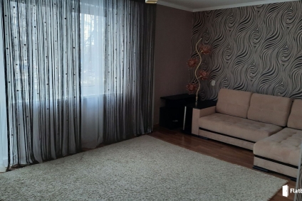 ЦЕНТР ГОРОДА! Хорошая современная квартира.